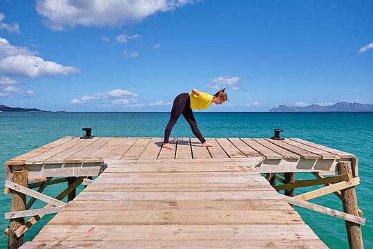 Hatha Yoga Asana_Pyramide